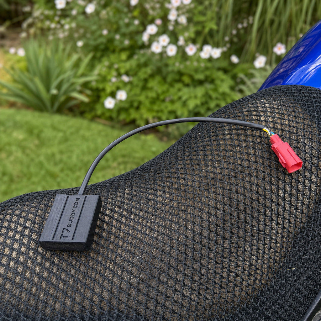 T7BUDDY T7 ABS memory module and diagnostic connector on the motorcycle seat